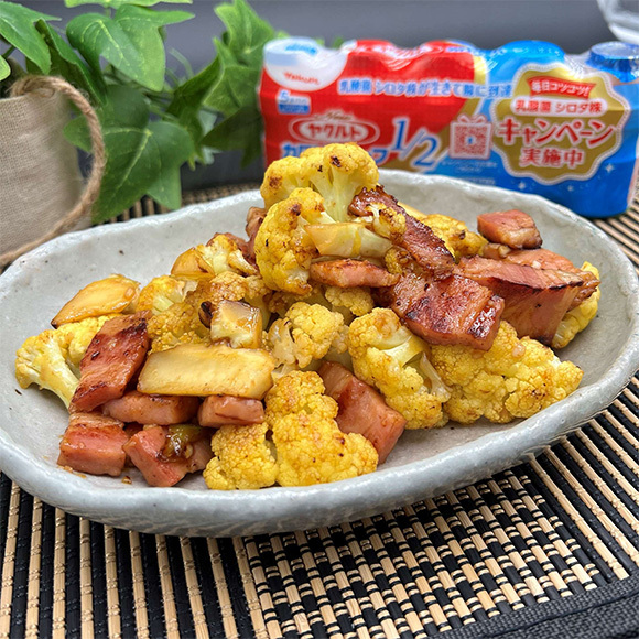 土からキッチン～健腸レシピ「カリフラワーとベーコンのガリバタ醬油炒め」